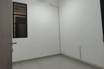 Twin Tower Residence