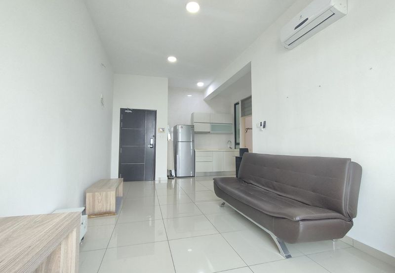 D'Summit Residences @ Kempas Utama