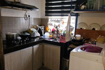 CORNER LOT FULL LOAN NEGERI SEMBILAN UNTUK DIJUAL ! 