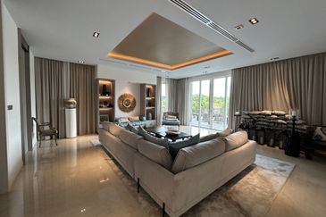 Emerald Bay @ Puteri harbour