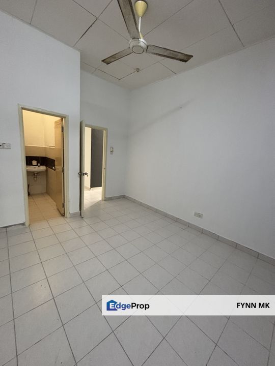 BANDAR PUTRA FULLY RENOVATED SINGLE STOREY, Johor, Kulai