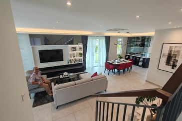 BUKIT PELALI @ PENGERANG