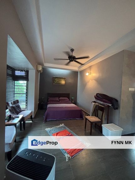 BUNGALOW SKUDAI JB VERY GOOD CONDITION FOR SALE, Johor, Skudai