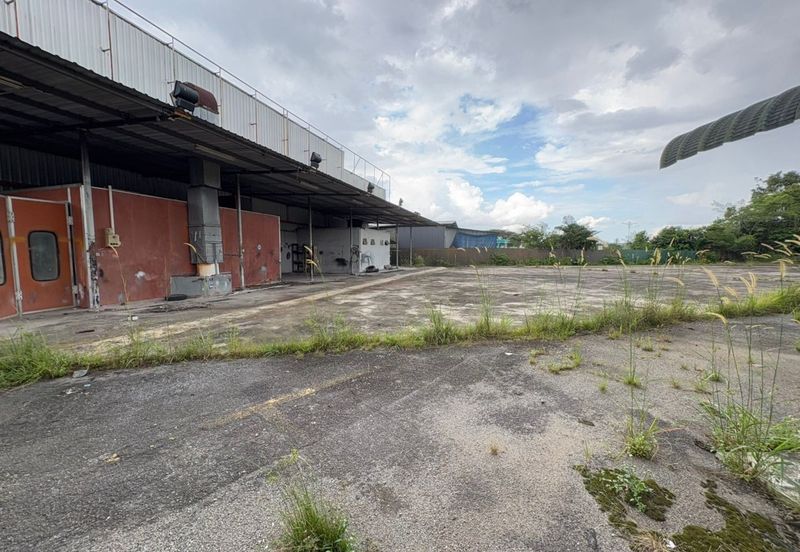 SENAI FACTORY FOR RENT! 