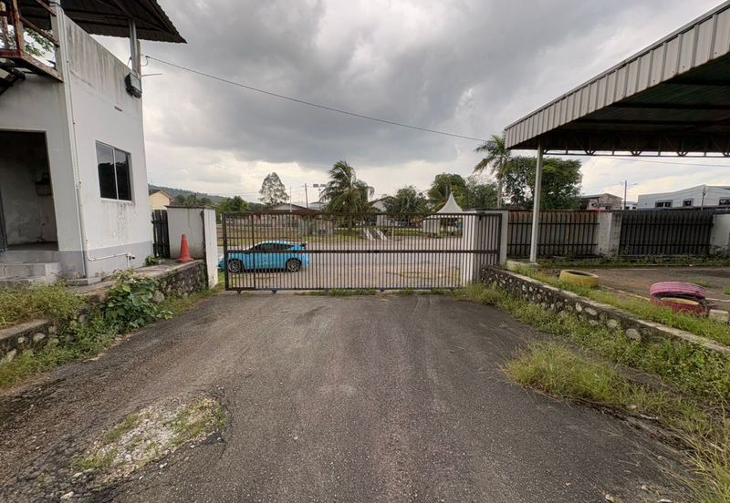 SENAI FACTORY FOR RENT! 