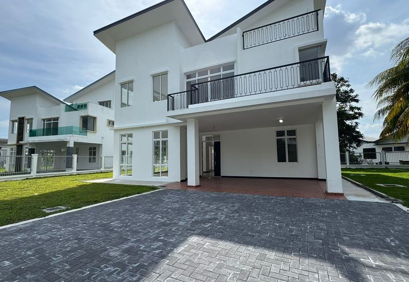 Taman Nong Chik Heights