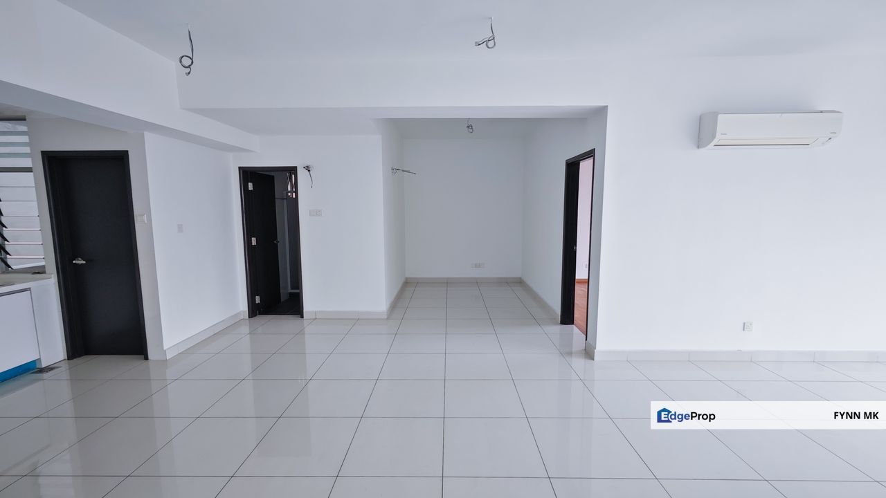 MOLEK NEW APARTMENT FOR SALE, Johor, Johor Bahru