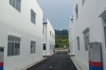 Shoplot Pulai Hijauan Untuk Sewa Murah ! 