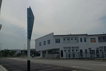 Shoplot Pulai Hijauan Untuk Sewa Murah ! 