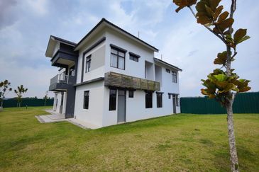 BRAND NEW DOUBLE STOREY TERRACE PASIR GUDANG