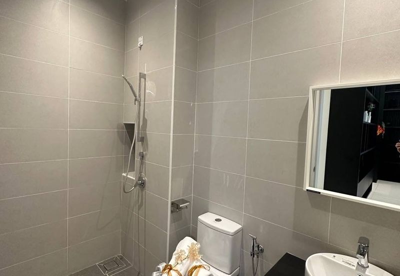 SEMI-D NEW HOUSE AT ULU TIRAM