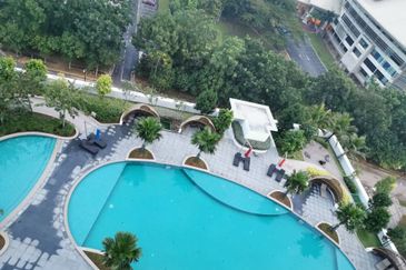 Almas Suites @ Puteri Harbour