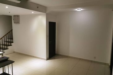 Almas Suites @ Puteri Harbour