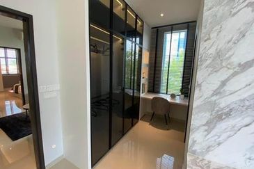 NEW HOUSE PASIR GUDANG