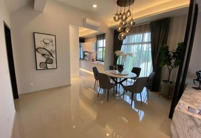 NEW HOUSE PASIR GUDANG