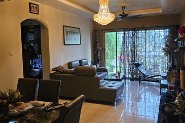 Selesa Puteri Condominium