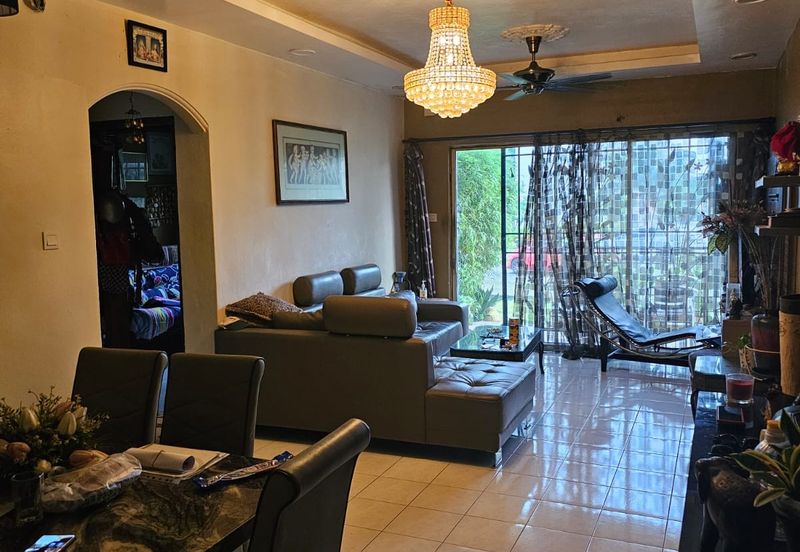 Selesa Puteri Condominium