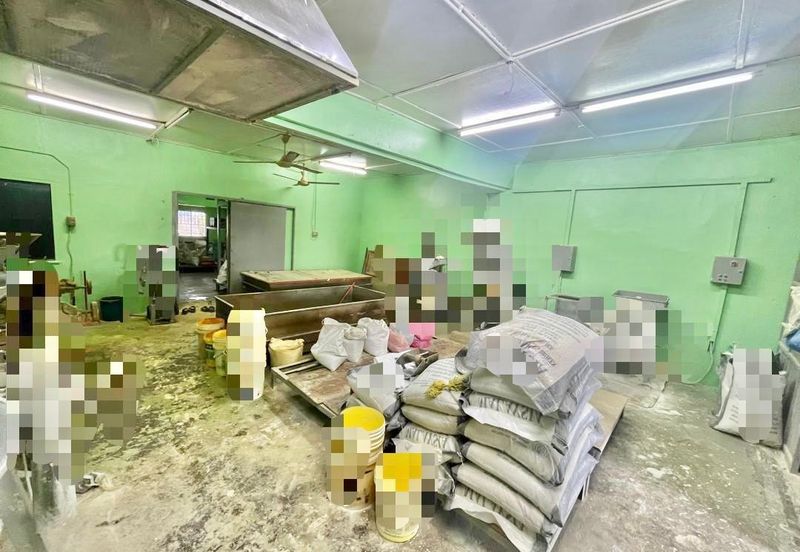 TAMPOI SHOP FOR SALE