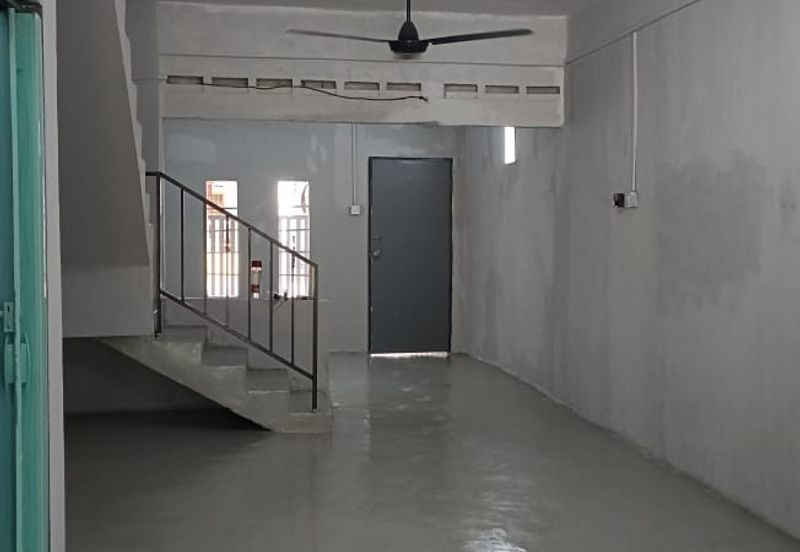 Taman Sri Mewah, Simpang Renggam