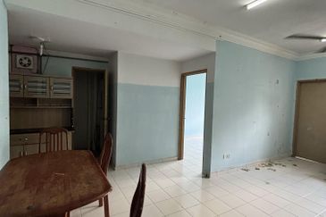 Villa Krystal, Bandar Selesa Jaya