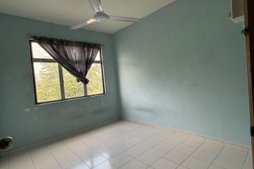 Villa Krystal, Bandar Selesa Jaya
