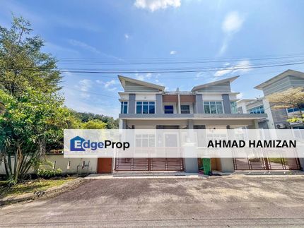 HUGE LAND For Sale Double Storey Semi-D, Tiara Height, Bandar Baru Salak Tinggi Sepang, Selangor, Sepang