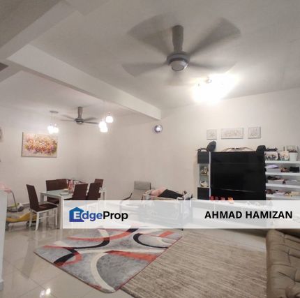 Renovated Below Market Double Storey Terrace Semenyih Parklands , Selangor, Semenyih