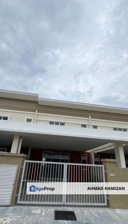 FREEHOLD NON BUMI Double Storey Terrace Taman Bakti YNS Labu, Nilai , Negeri Sembilan, Seremban