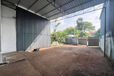 Kawasan Perindustrian Mount Austin