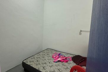 Jln Perlaluan Besi 3, Taman Sri Putri SKUDAI - ▪︎ Ground Floor SHOP FOR RENT - facing main road