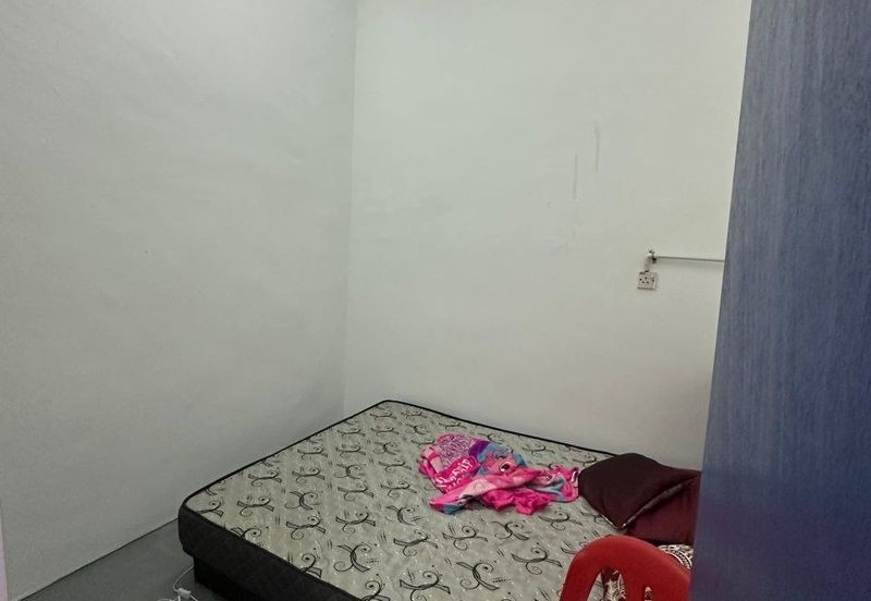 Jln Perlaluan Besi 3, Taman Sri Putri SKUDAI - ▪︎ Ground Floor SHOP FOR RENT - facing main road