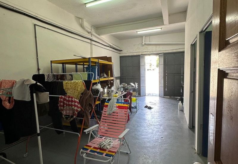 Jln Perlaluan Besi 3, Taman Sri Putri SKUDAI - ▪︎ Ground Floor SHOP FOR RENT - facing main road