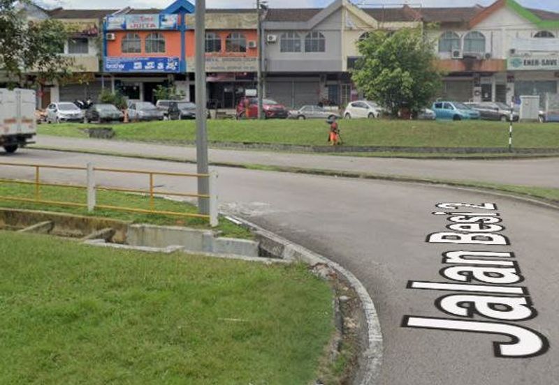 Jln Perlaluan Besi 3, Taman Sri Putri SKUDAI - ▪︎ Ground Floor SHOP FOR RENT - facing main road