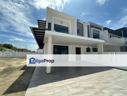 Danga Sutera, Skudai CORNER HOUSE - NEARBY SUTERA MALL - Bedroom: 4 Bathroom: 4, Johor, Skudai