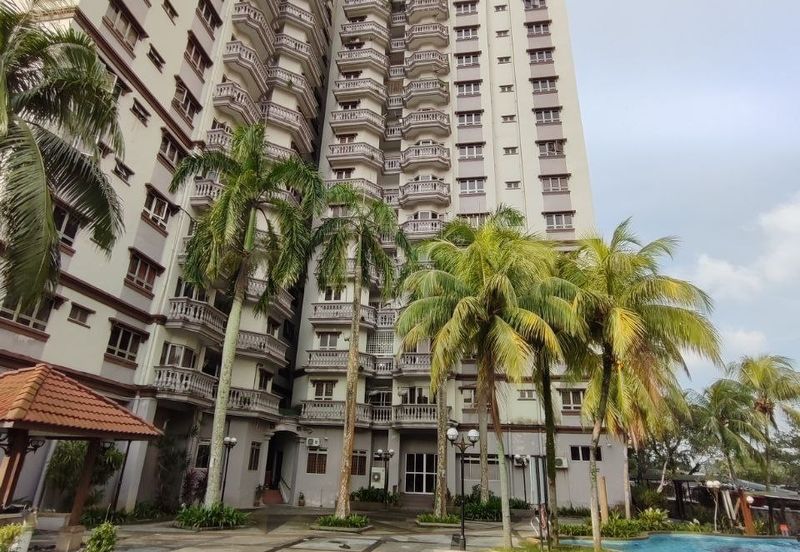 Dwi Mahkota Condominium
