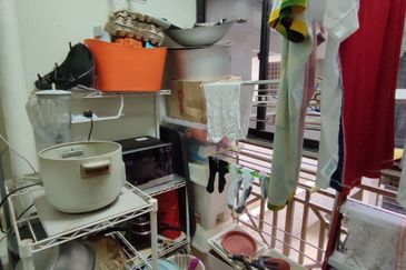 Dwi Mahkota Condominium