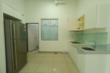 MANHATTAN @ Austin Heights