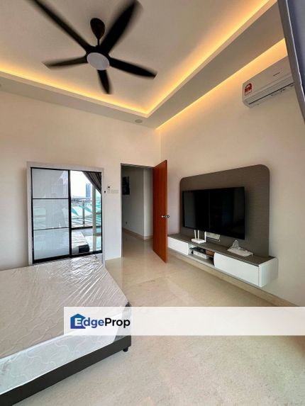  TriTower Residence @ Johor Bahru Sentral JB TOWN CIQ - ROOM FOR RENT - INCLUDING UTILITIES, Johor, Johor Bahru