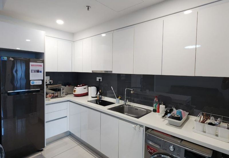 Almas Suites @ Puteri Harbour