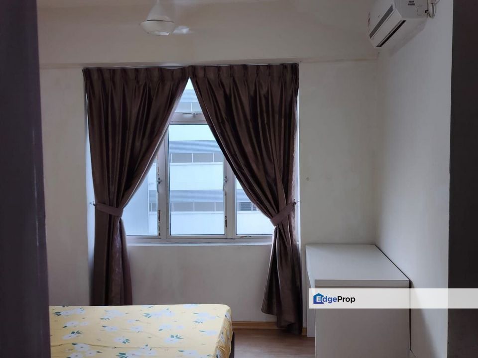  Larkin Heights JB TOWN CIQ - 1 Bedroom 1 Bathroom 600 sqft Fully Furnished , Johor, Johor Bahru