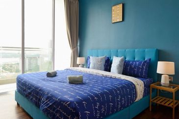 Paragon Suites @ CIQ