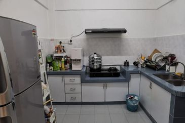 Akasia Flat (Rumah Pangsa Akasia)