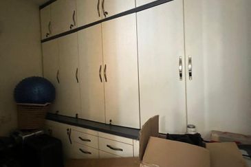 Taman Nong Chik Heights