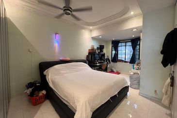 Taman Nong Chik Heights