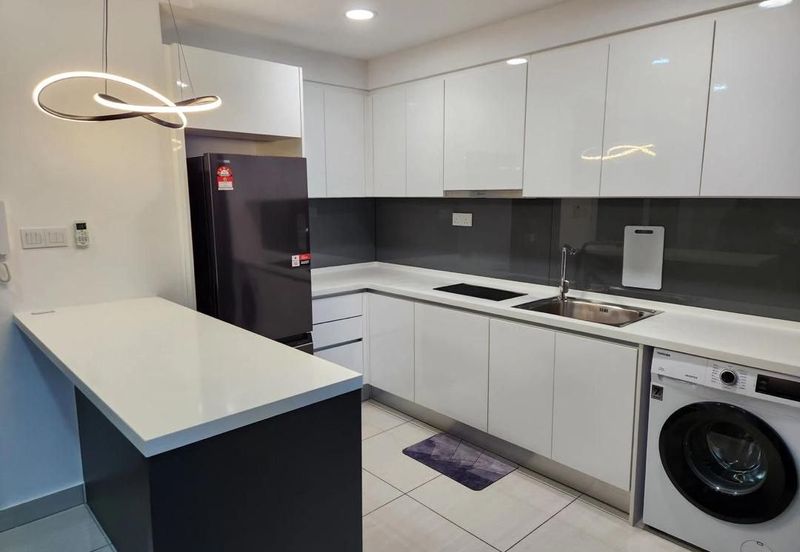 Almas Suites @ Puteri Harbour