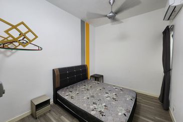 Dedaun Hijau (Greenfield Regency)