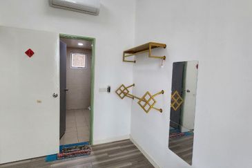 Dedaun Hijau (Greenfield Regency)