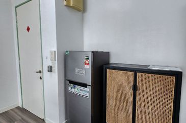 Dedaun Hijau (Greenfield Regency)