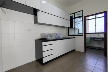 Jentayu Residency (Jentayu Residensi)