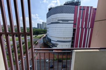 Jentayu Residency (Jentayu Residensi)